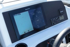 Silver Viper DC > Łódź motorowa motorówka kabinowa