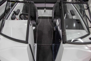 Silver Puma BR > Łódź motorowa motorówka bowrider