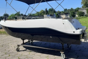 Nowa łódź OD RĘKI: Sunrise 530 Tender - NA 8 OSÓB ! - od boatcenter.pl