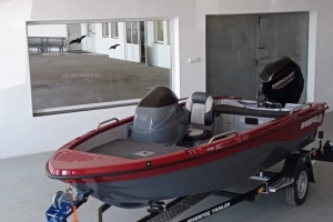 Łódź wędkarska Riverfox 470C