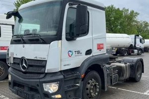 Mercedes-Benz Actros MP4